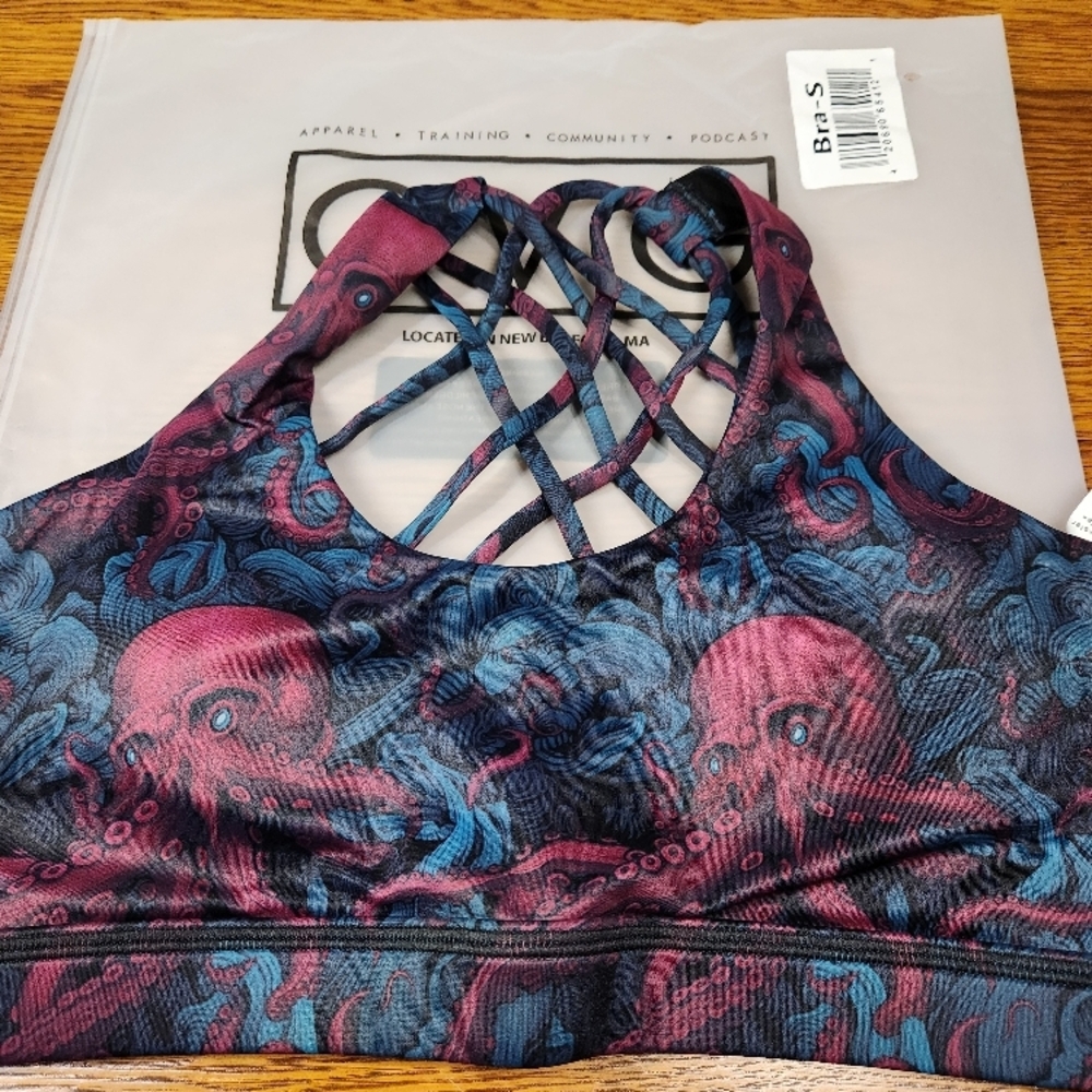 CVG Kraken butterfly back sports bra